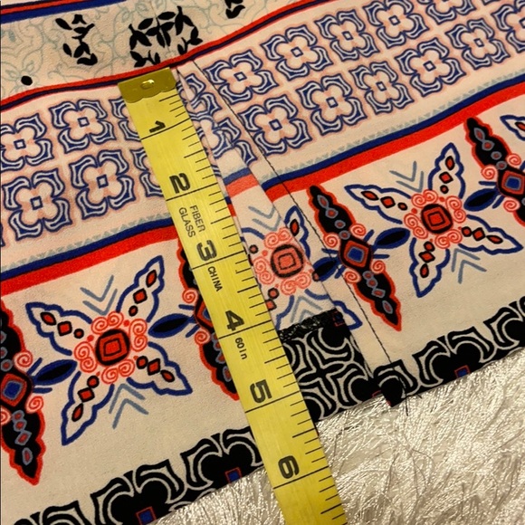 NWT Forever 21 Contemporary Scarf Print Knee Length Skirt XS/S - Picture 8 of 8